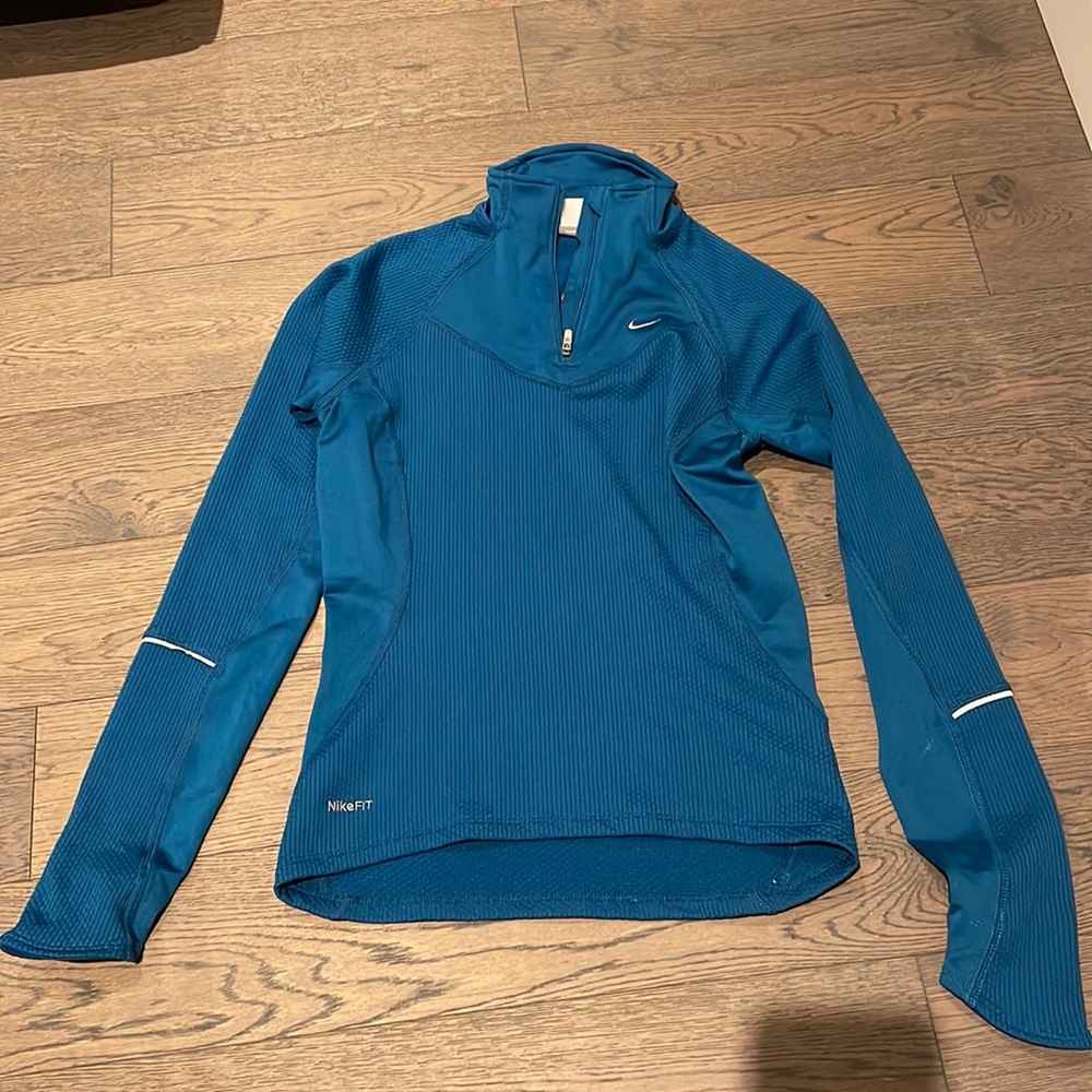 Nike dry fit technical top
